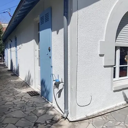 House With Garden Near The Of Сasa de vacaciones Arcachón