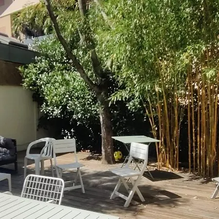 Дом отдыха House With Garden Near The Of Аркашон