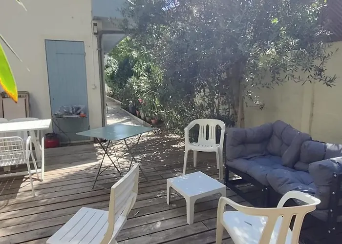 House With Garden Near The Of *