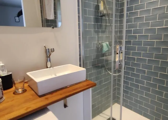 House With Garden Near The Of *